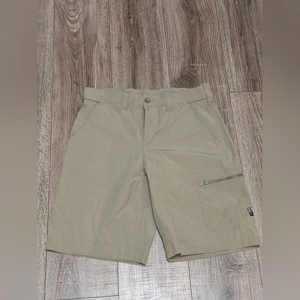 Huk Men's Khaki Cargo Shorts Size Medium
